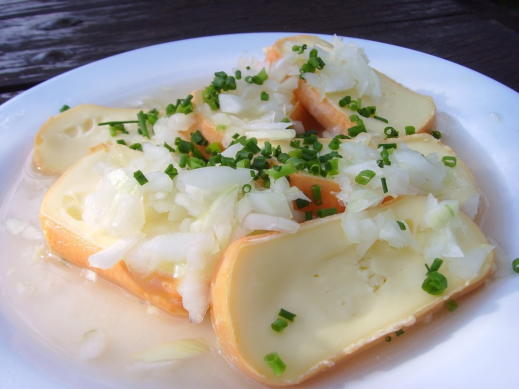 A white plate topped with potatoes and onions. Cheese limburger romadur. -  PICRYL - Public Domain Media Search Engine Public Domain Search