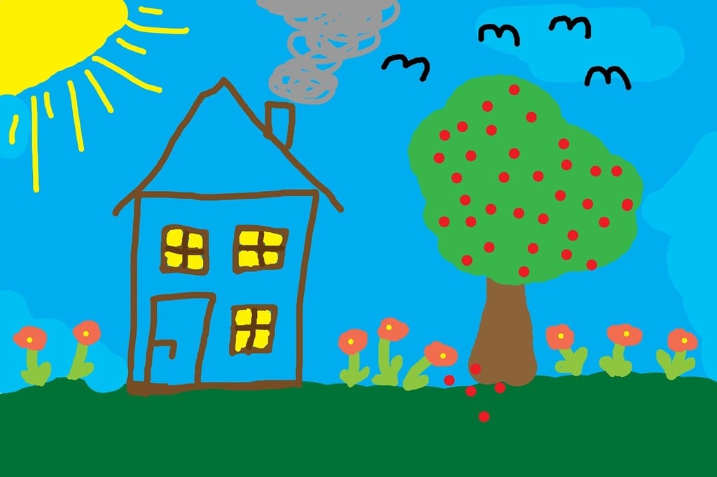 Child's drawing of tree house hi-res stock photography and images - Alamy