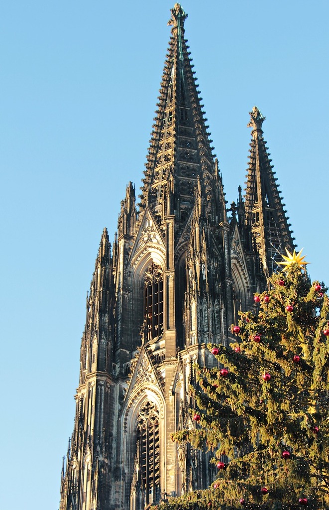 Cologne Cathedral's biggest bell silent for Christmas – DW – 10/27/2017