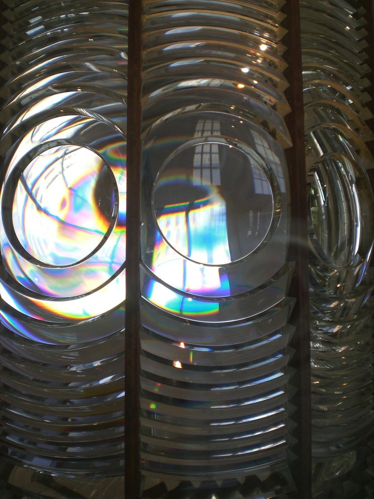 Fresnel-Linse auf Leuchtturm - ein lizenzfreies Stock Foto von Photocase