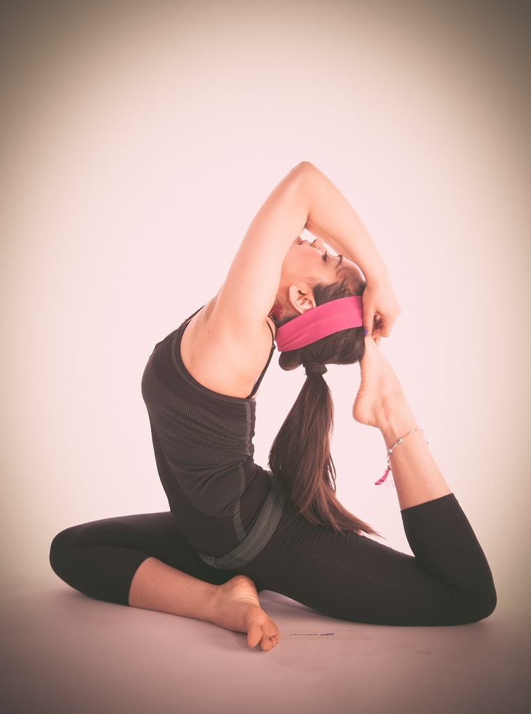 Wallpaper girl, pose, gymnastics, yoga for mobile and desktop, section  спорт, resolution 2880x1920 - download