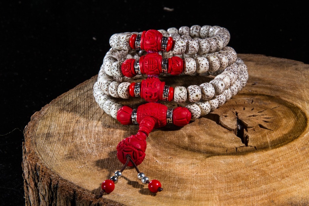 Yellow Sapphire Tibetan 108 Mala Buddhist Glass Prayer Beads Bracelet  Quartz UK | eBay